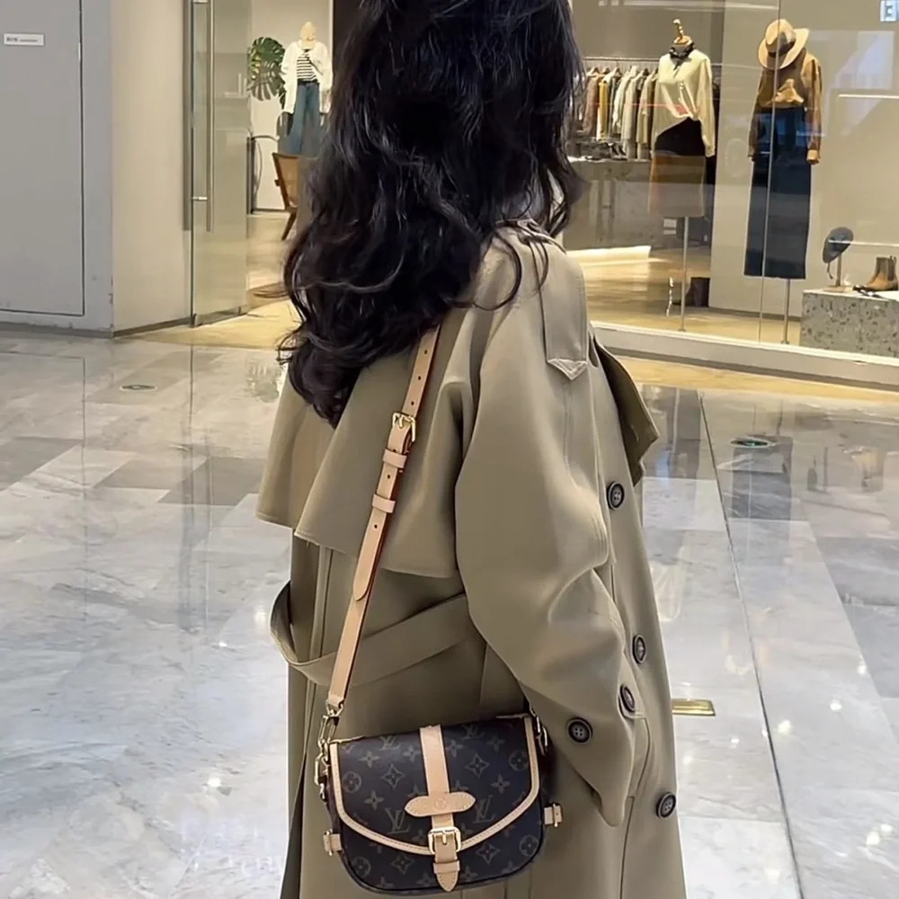 SOLD - Picture 2 of 7